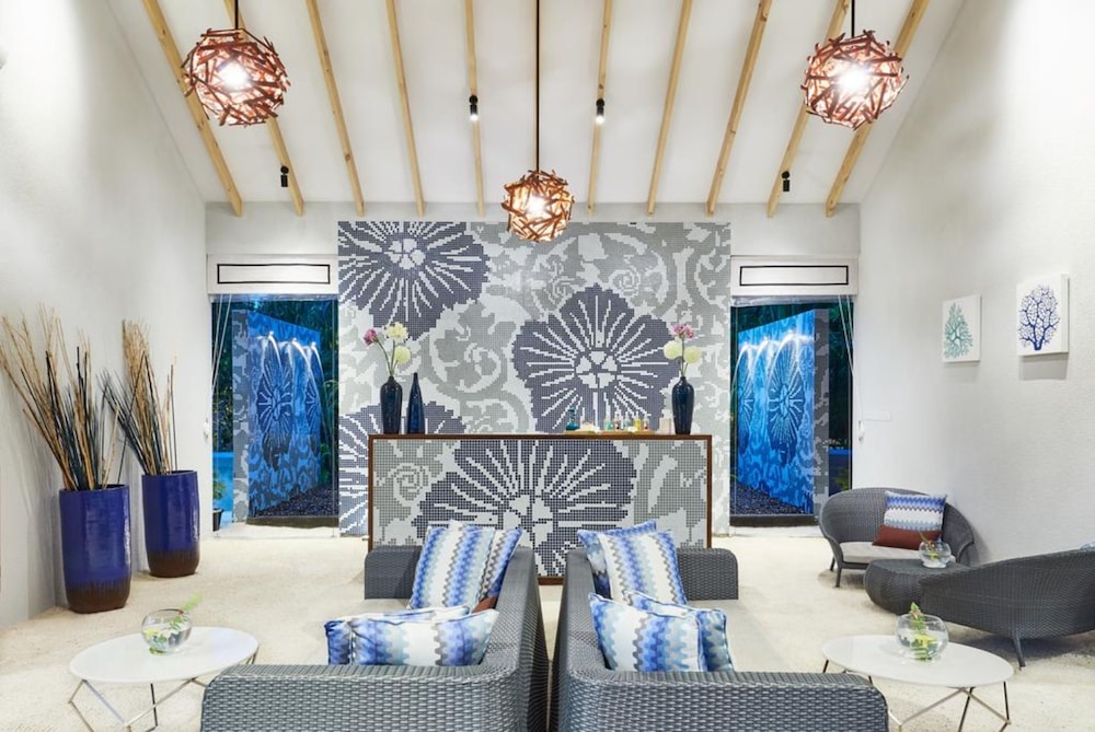 NH Collection Maldives Havodda Resort 8/81