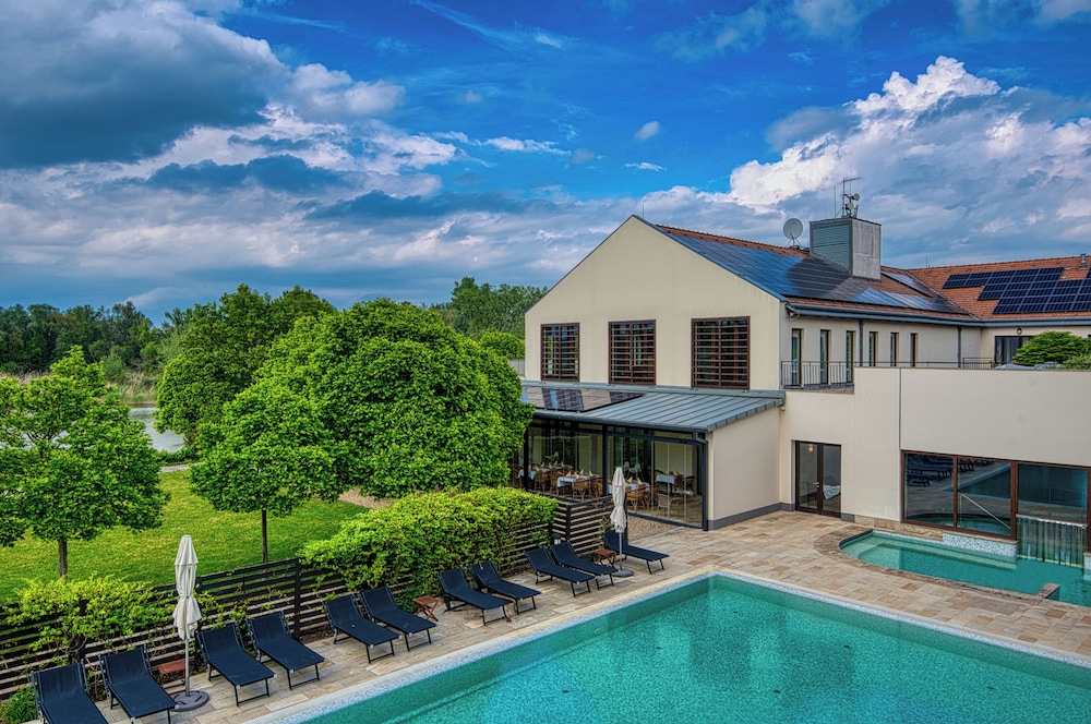 Tisza Balneum Thermal Hotel 44/50