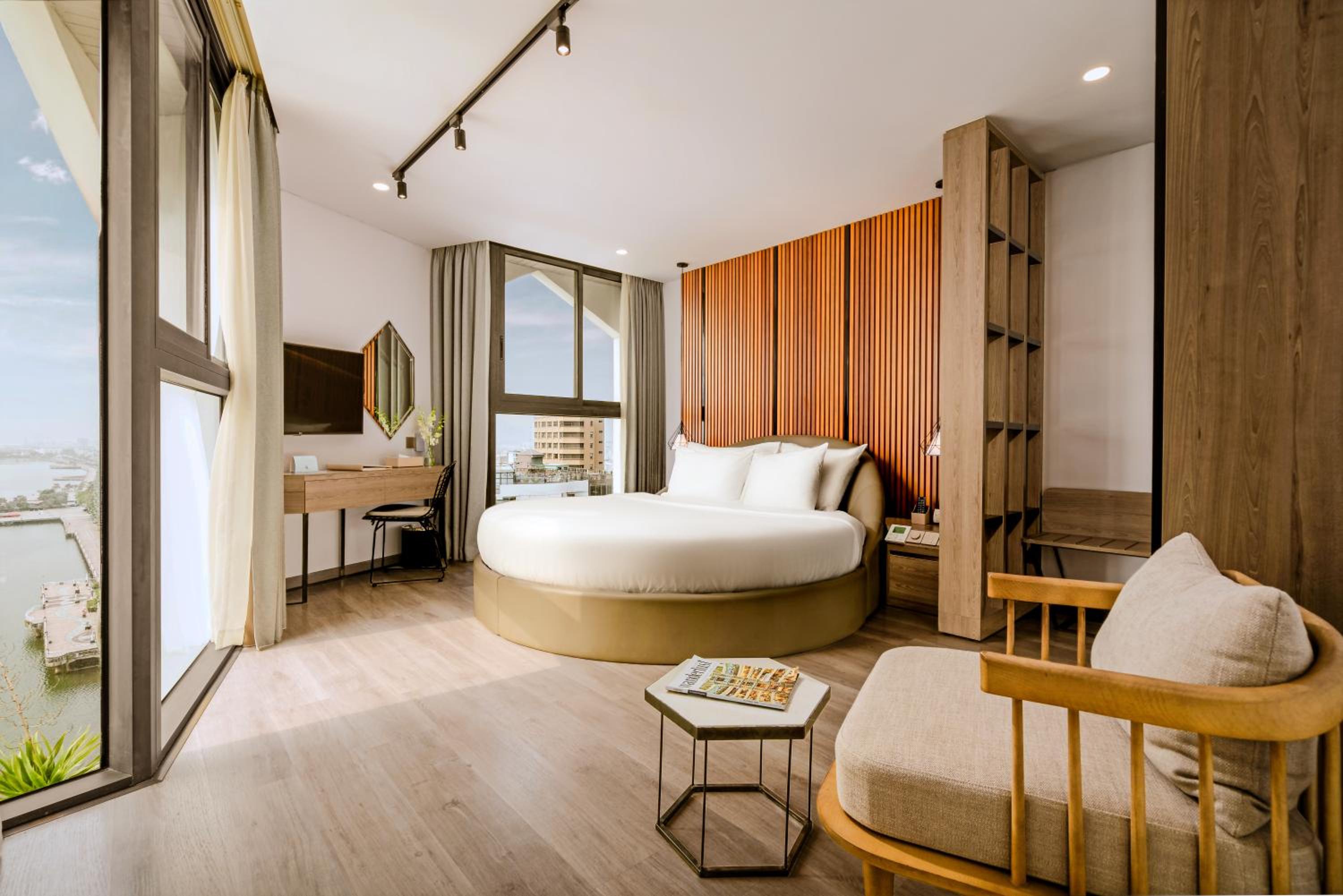 Deluxe, Double Bed, Partial River View، HAIAN Riverfront Hotel 4/4