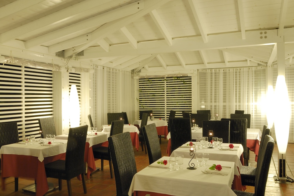 Hotel Cala Rosa 25/50
