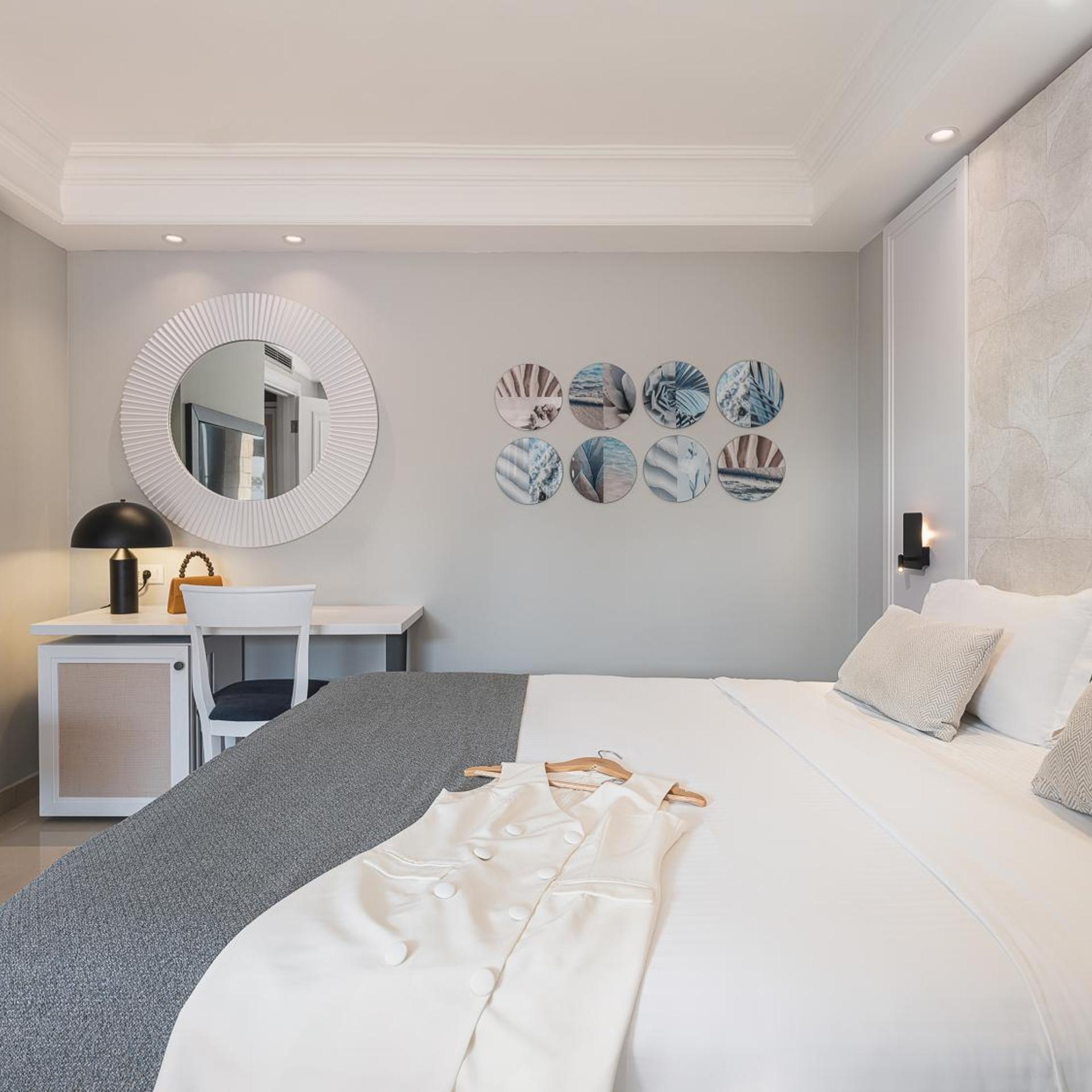 Family Suite, Garden View, Shared Pool