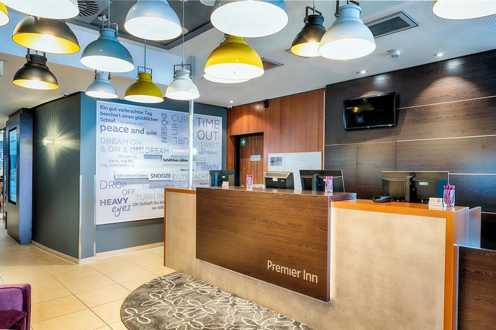 Premier Inn Frankfurt City Europaviertel 7/56