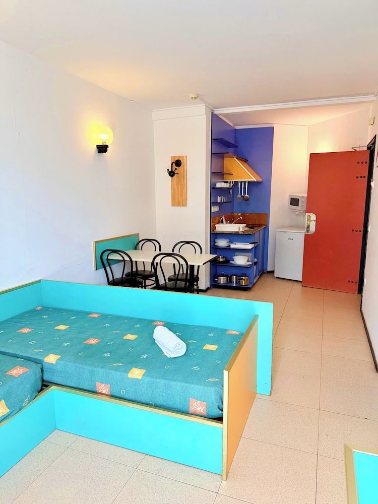 Lloret Sun Apartments 12/50