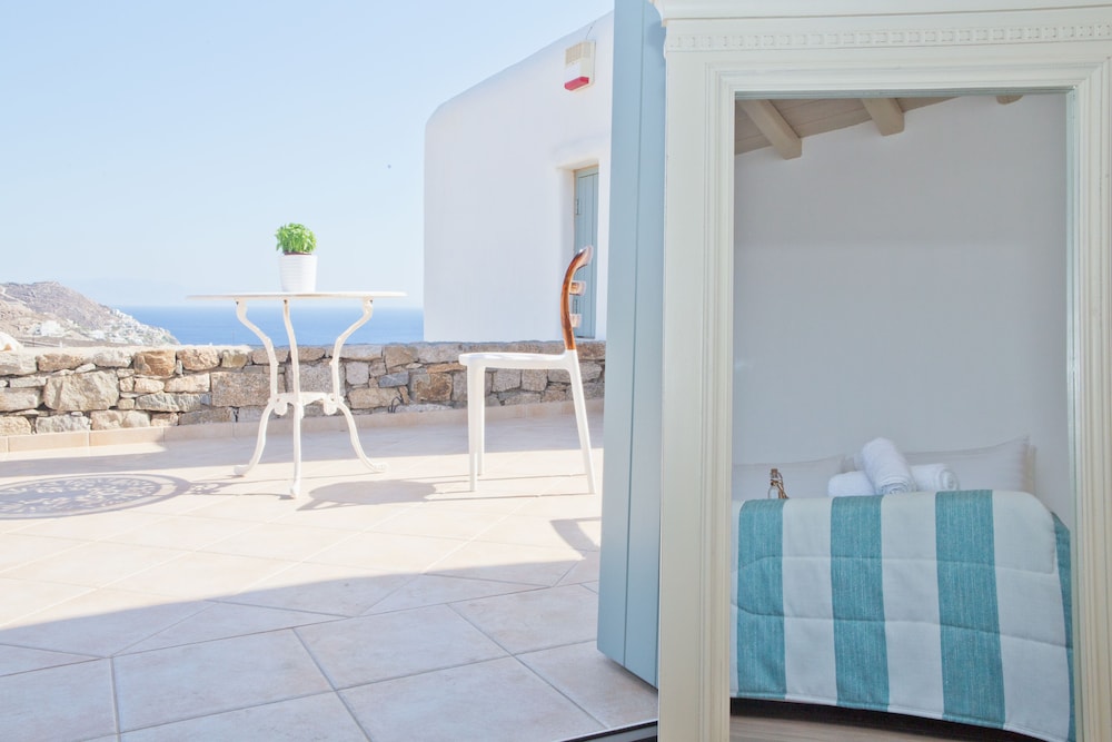 NIRIIDES LUXURY HOMES 39/50