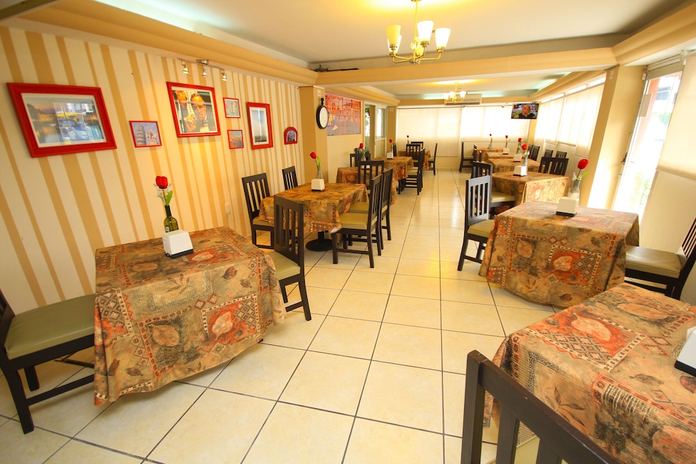 Hotel Posada del Carmen 38/44