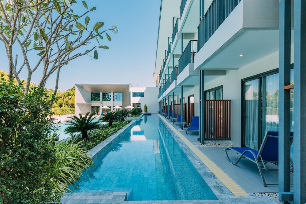 Seabed Grand Hotel Phuket 42/50