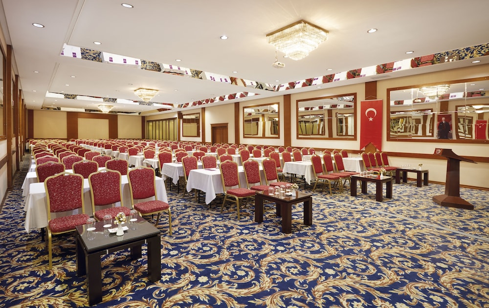 Anemon Aegean Hotel 65/73
