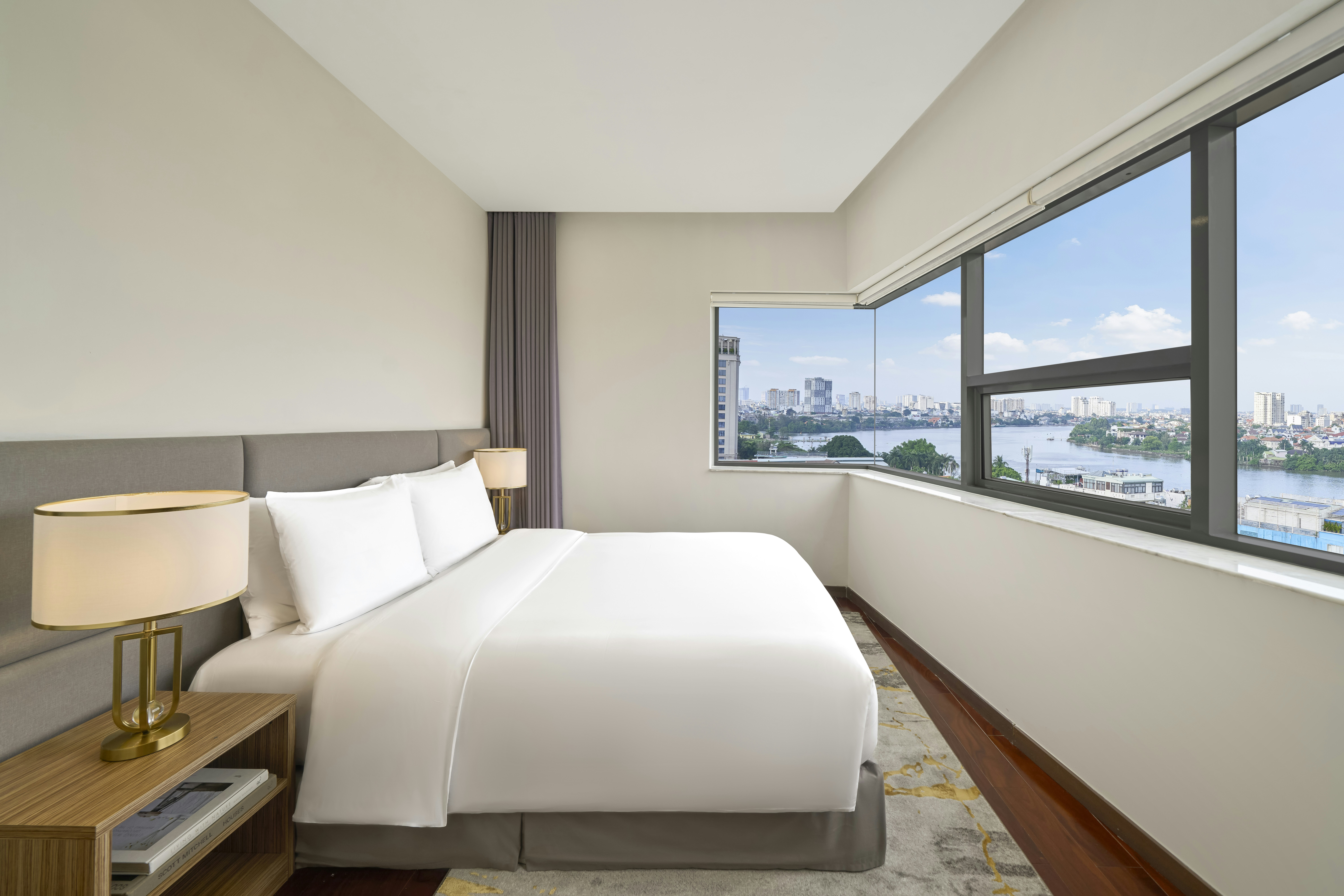 Oakwood Hotel and Apartments Saigon 30/81