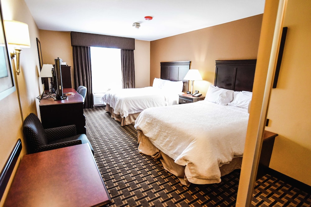 Hampton Inn And Suites Pine Bluff 19/46