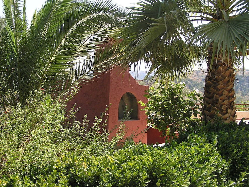 Stratos Villas 23/37