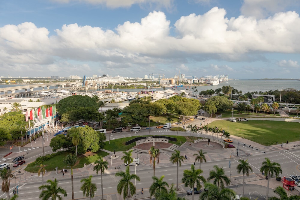 Holiday Inn Port of Miami Downtown Hotel in MIAMI - FL