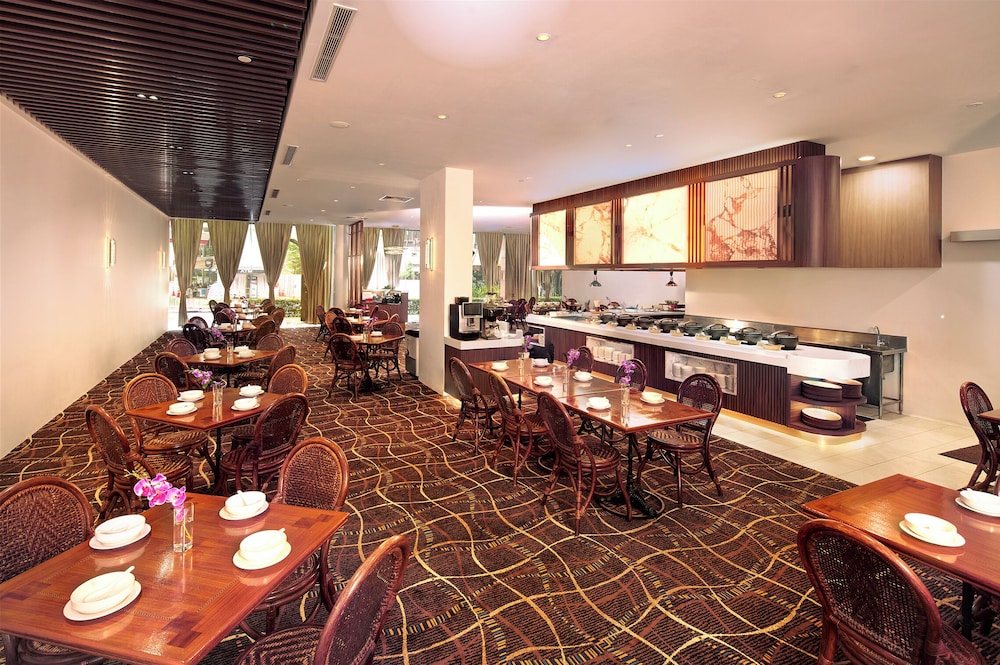 Orchard Grand Court 54/64