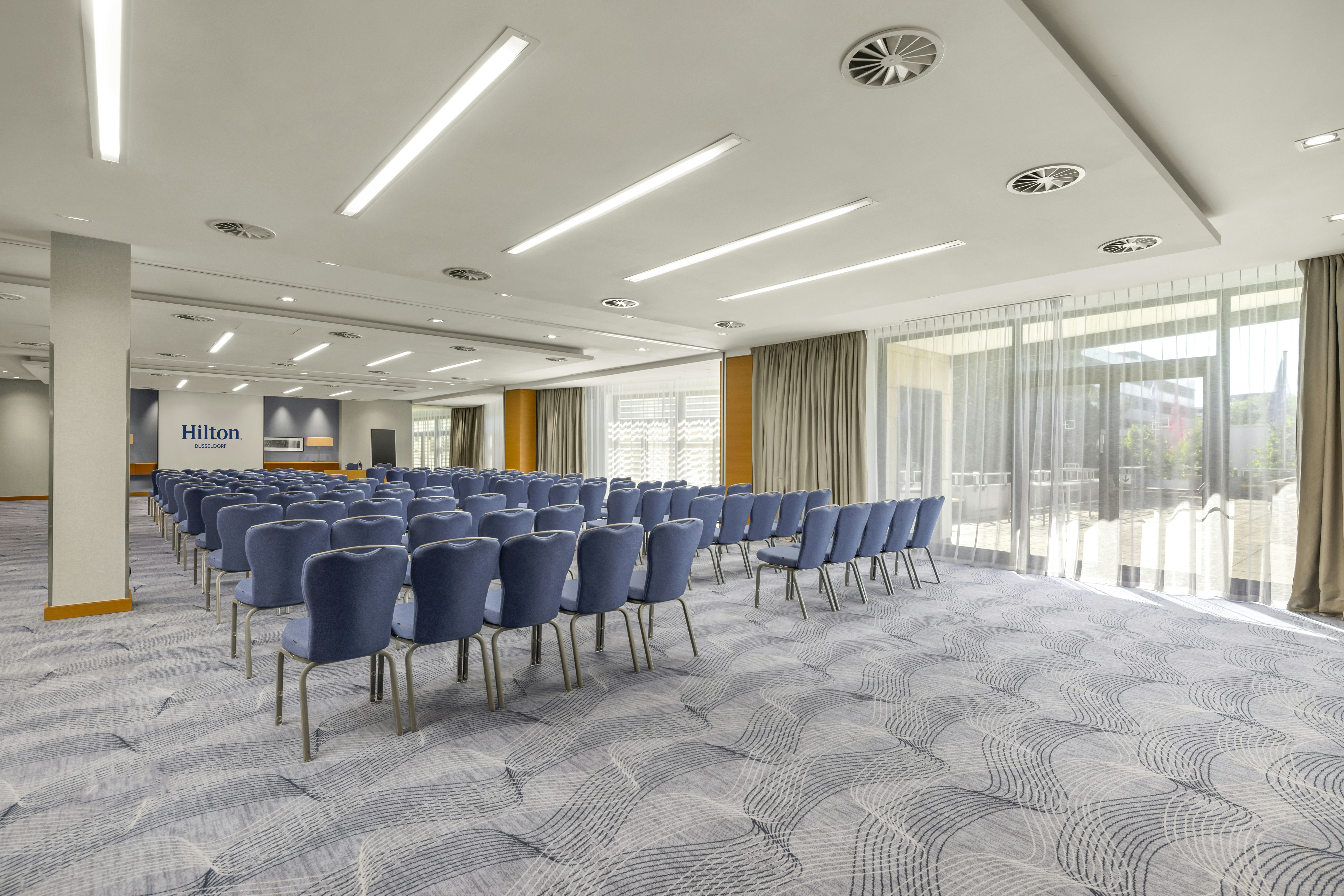 Hilton Duesseldorf 45/48