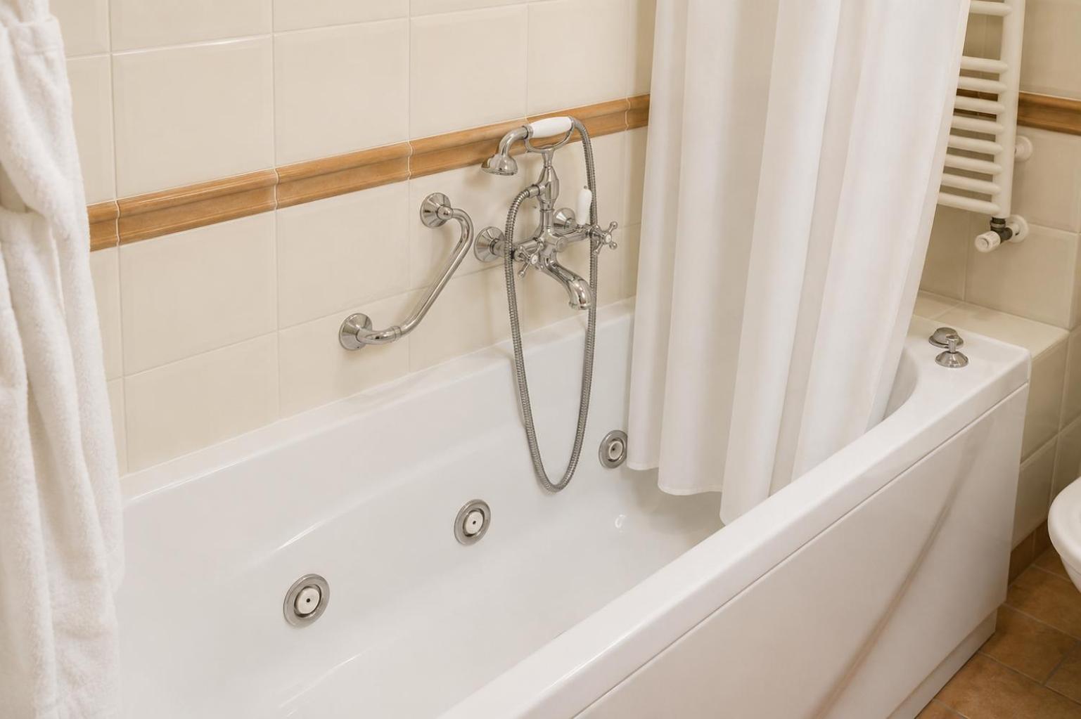 غرفة كلاسيكية ثلاثية، Grand Hotel Vigna Nocelli 8/8