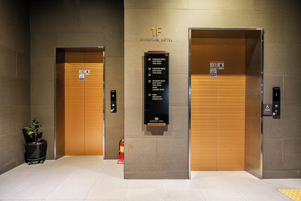 Rivertain Hotel Gyeongju 27/59