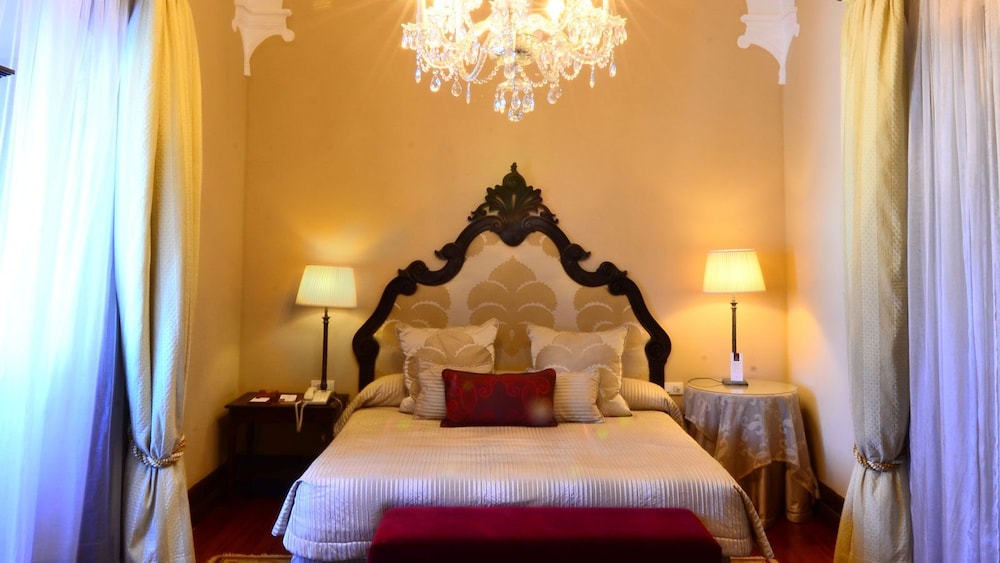 Convento Do Espinheiro Historic Hotel & Spa 31/71