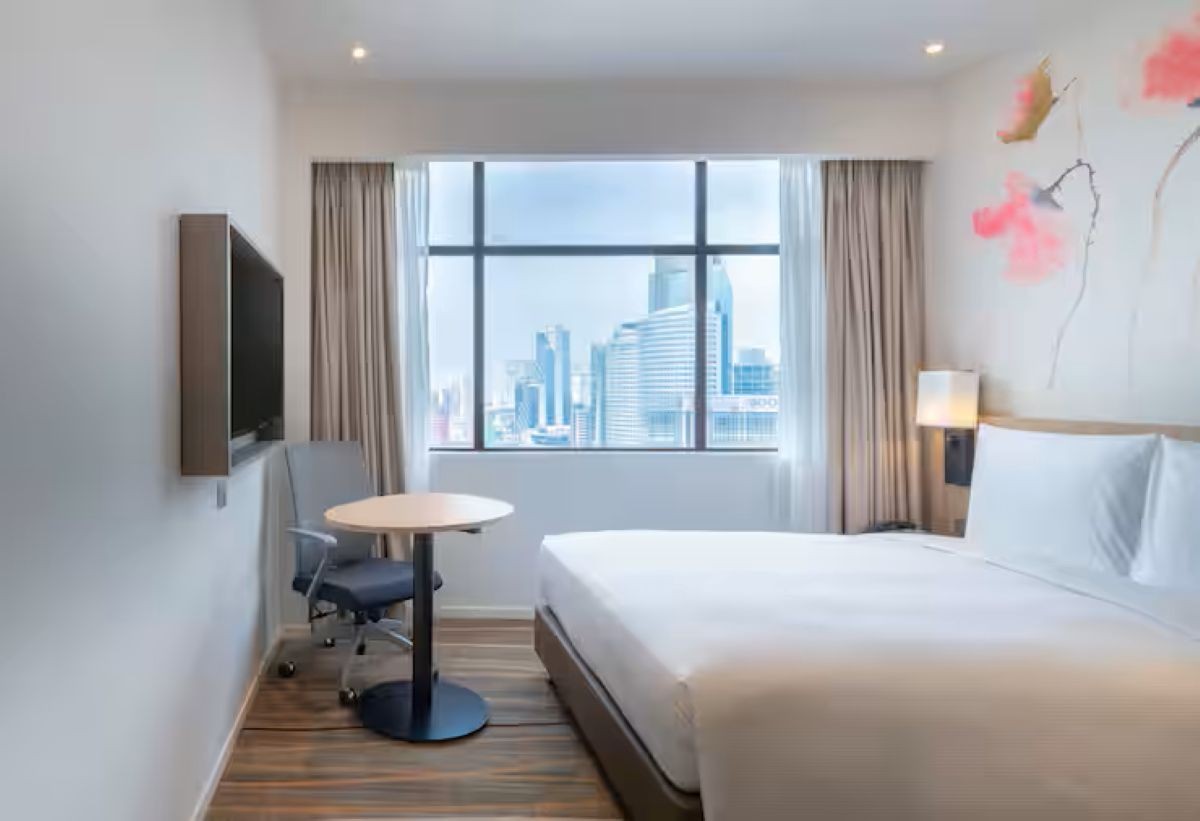 Room, Double Bed, City View