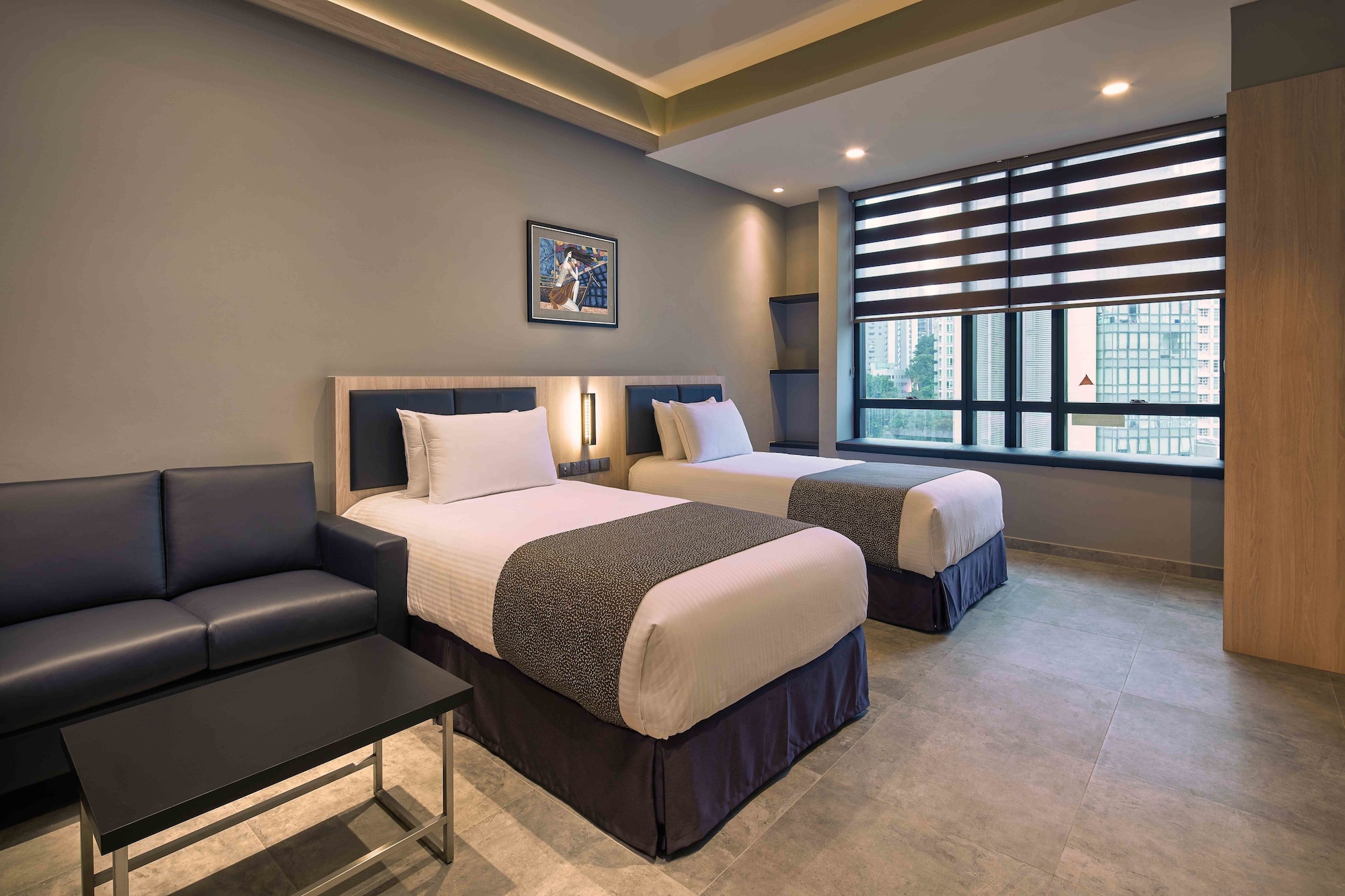 STUDIO, TWIN BEDS