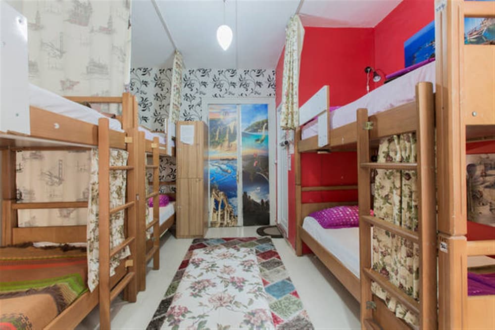 Taksim Green House Hostel Istanbul 52/68