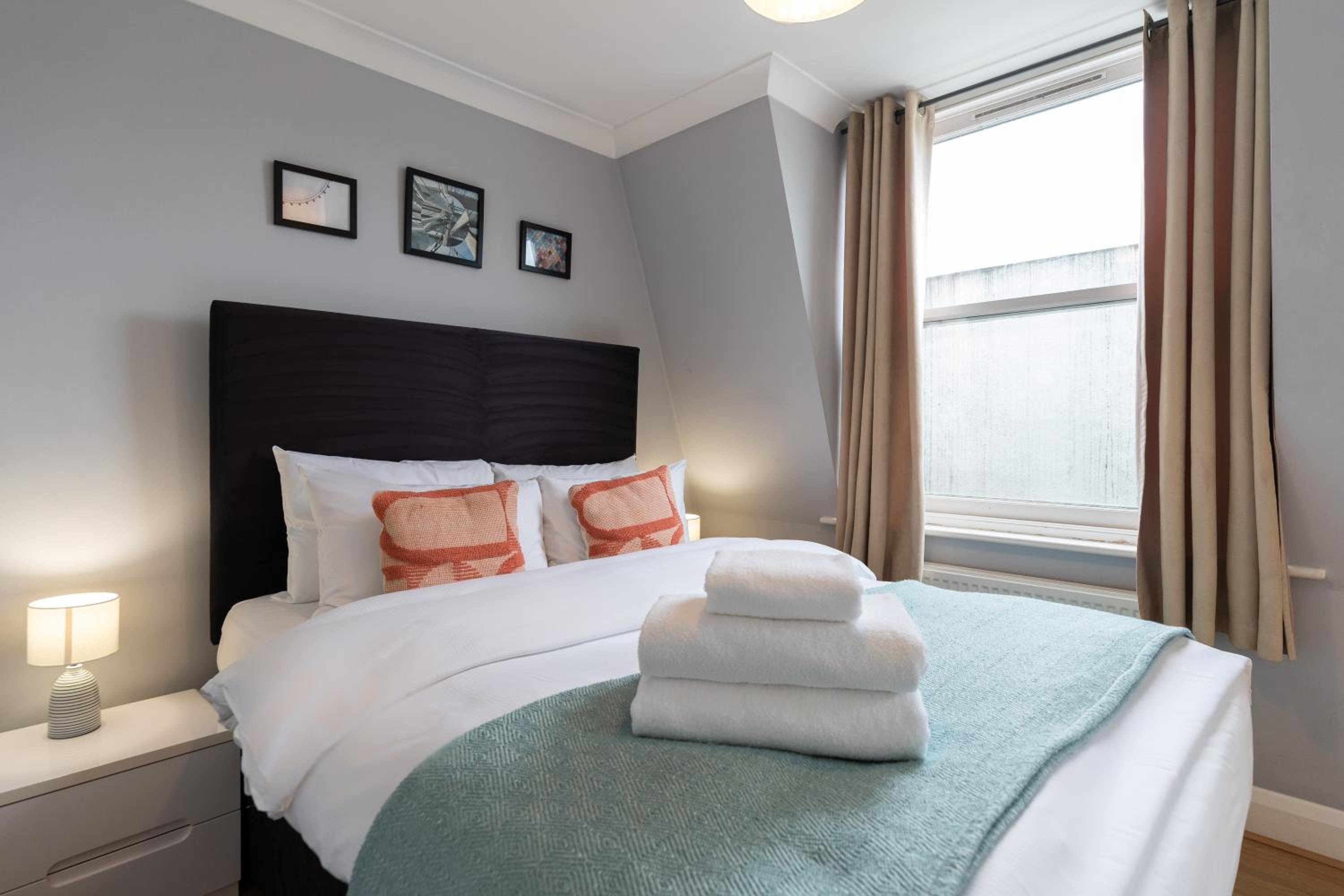 1 Bedroom, Apartment