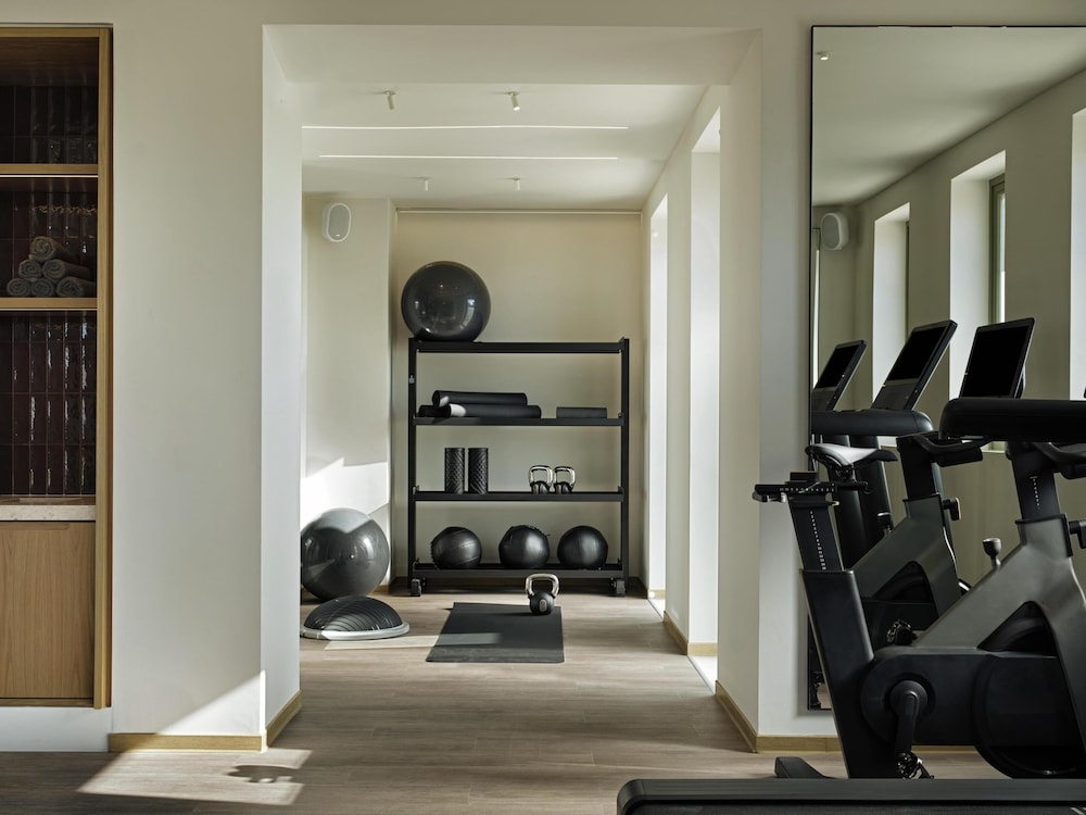 Parian Chronicle Hotel Paros 25/50