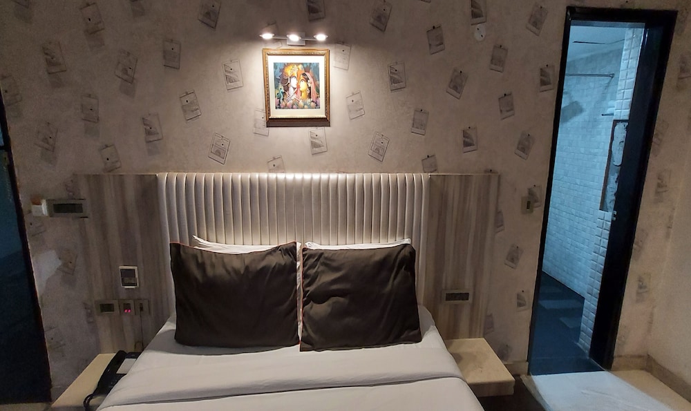 Oyo 7130 Hotel Broadway 33/50