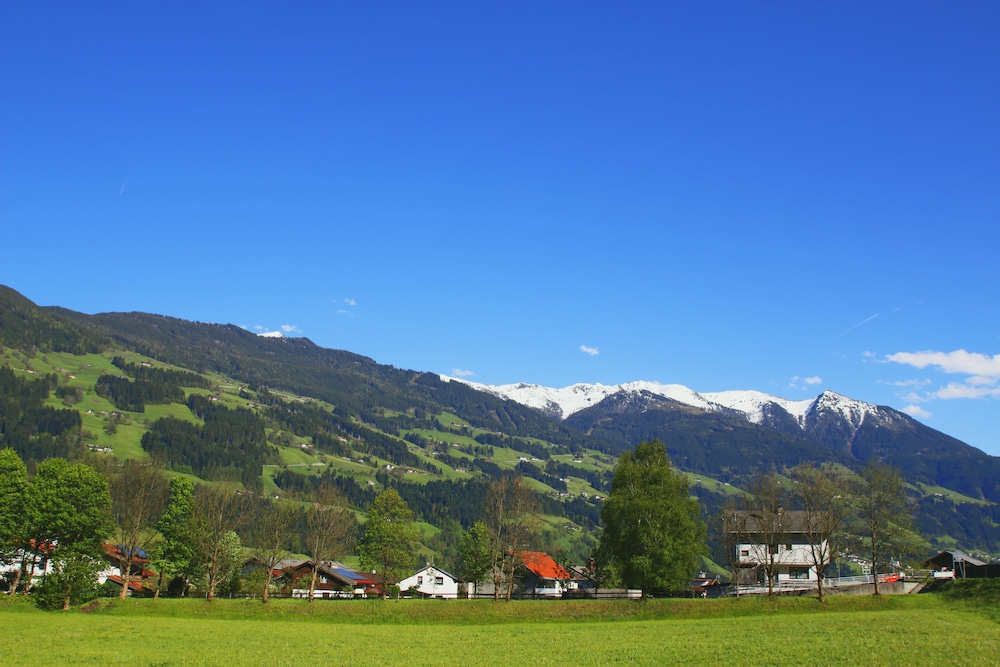 Hotel Zum Senner Zillertal Adults Only 42/50