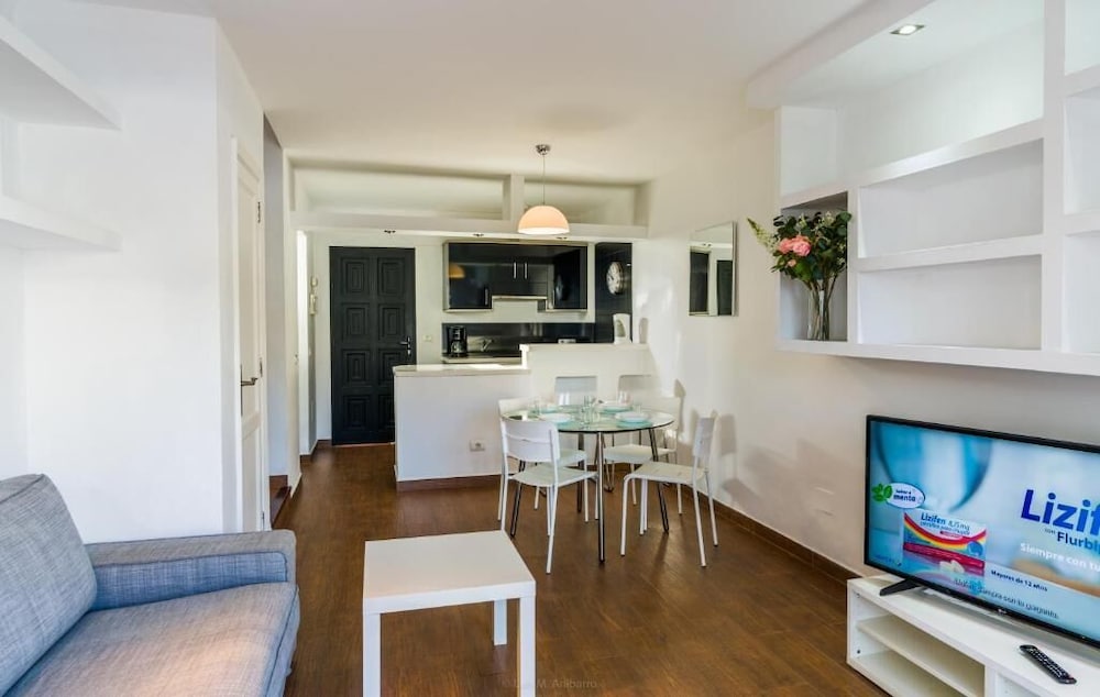 Apartamentos Los Rosales 49/75