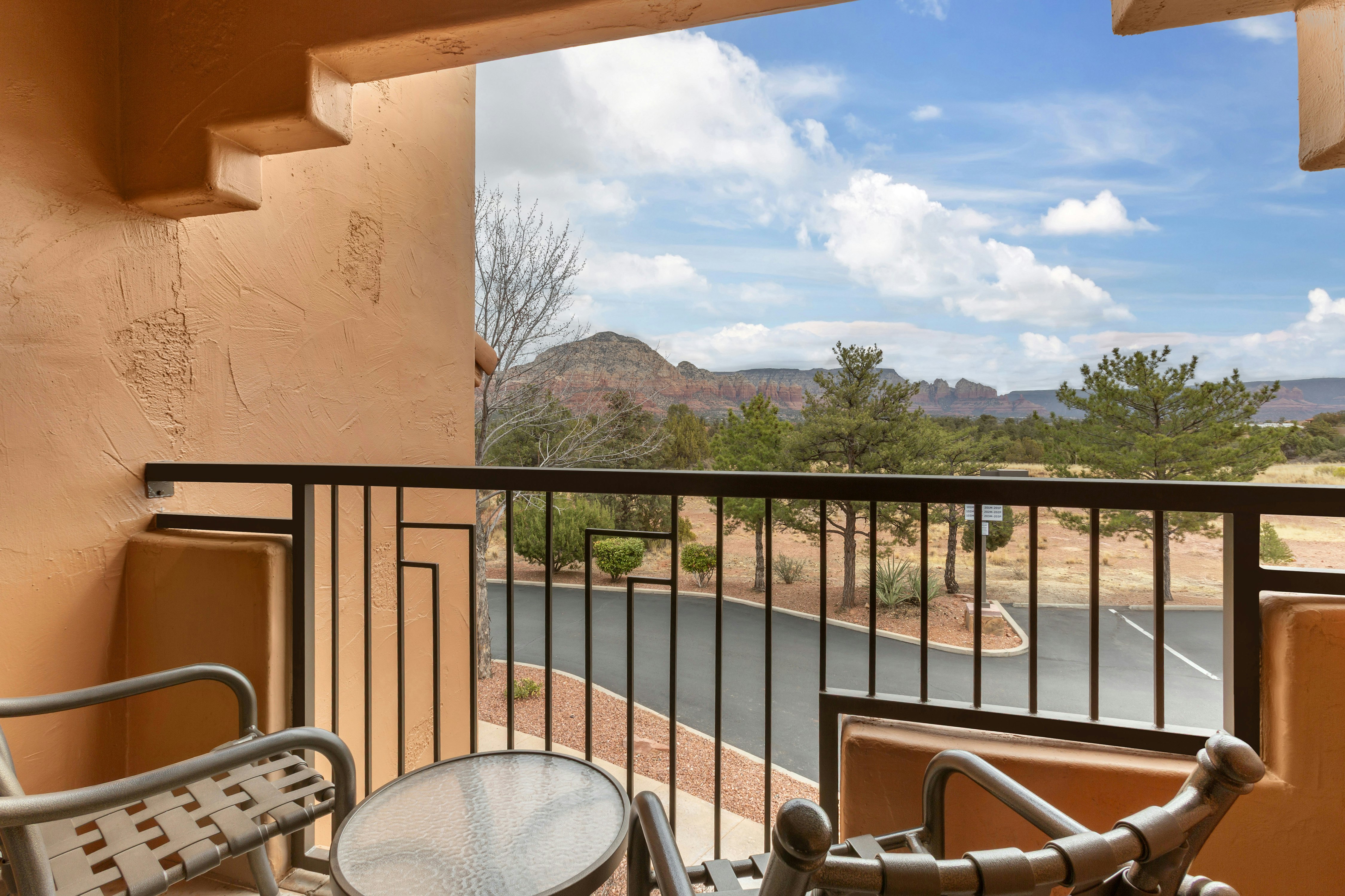 Hilton Vacation Club Sedona Summit 4/22