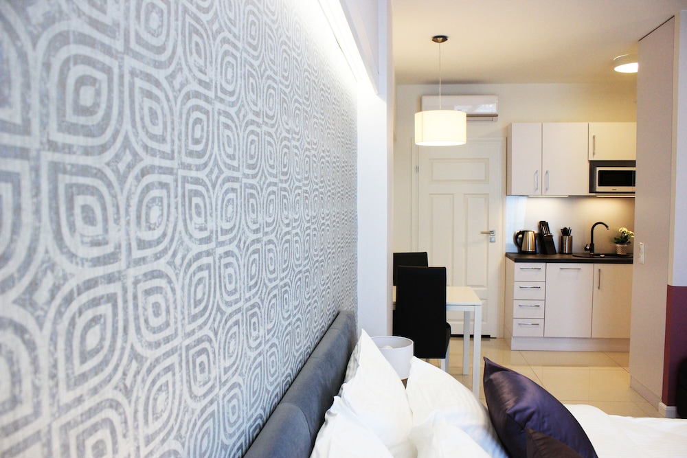 Jessapart Hotel - Triton Park 24/50