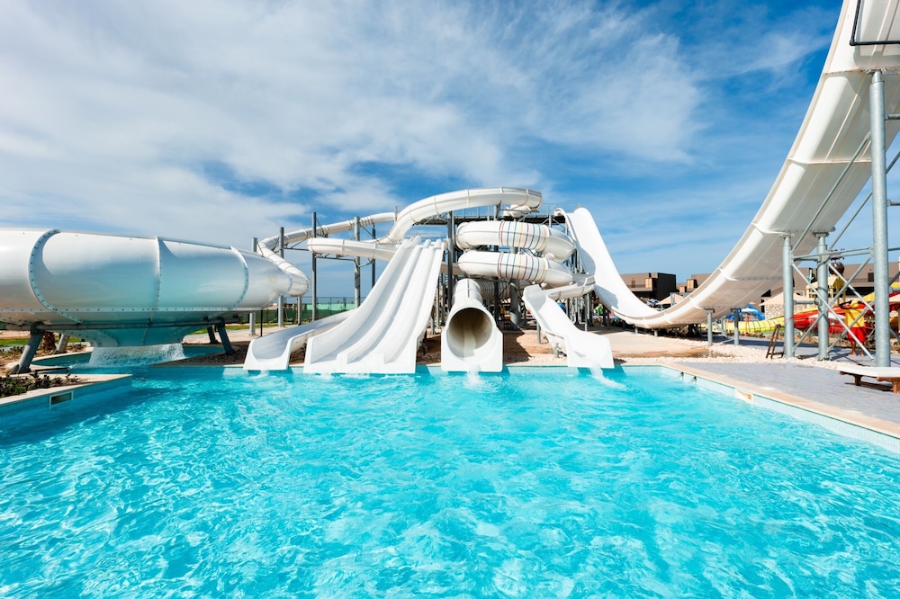 Sentido Naga Bay 55/61