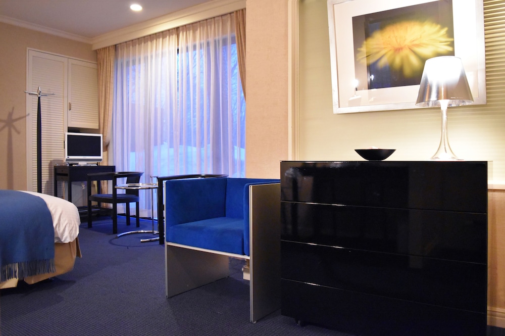 Hotel La Neige Higashi Kan 7/80