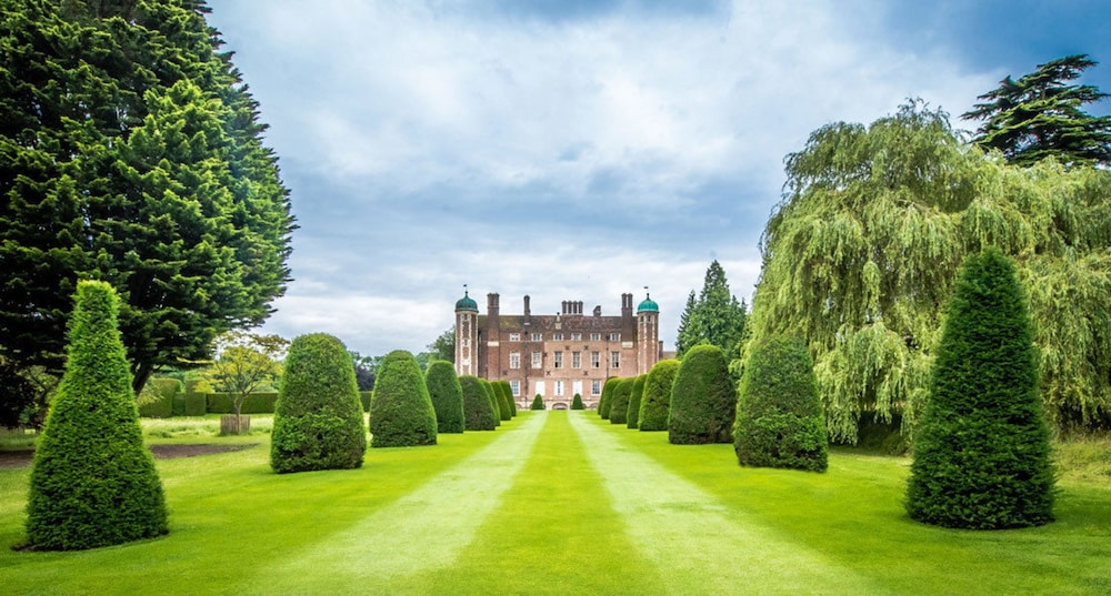 Madingley Hall 45/57