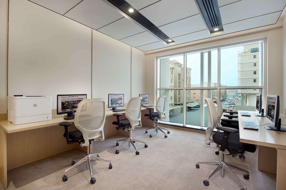 هيلتون جاردن إن الخُبر(Hilton Garden Inn Al Khobar) 46/47
