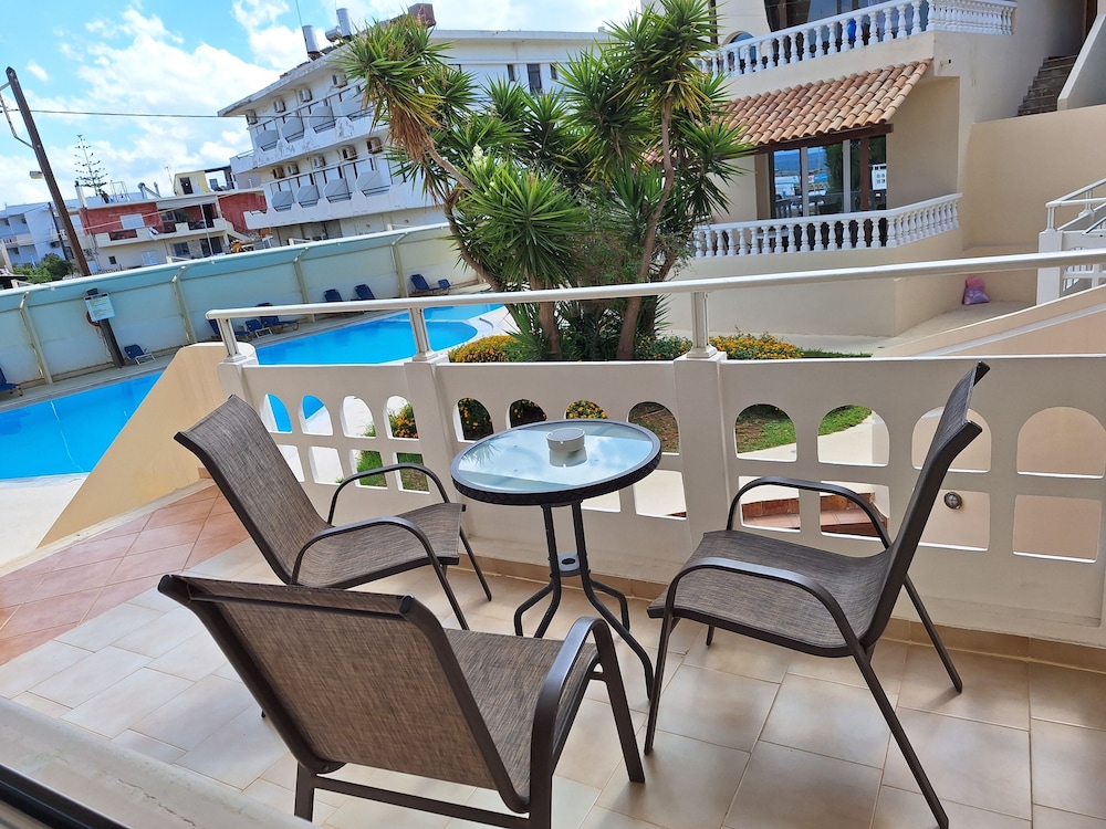 Perla Beach 46/60