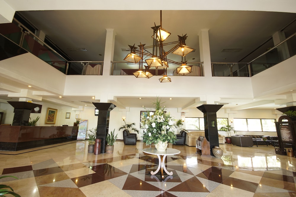Bahari Inn Tegal 4/36