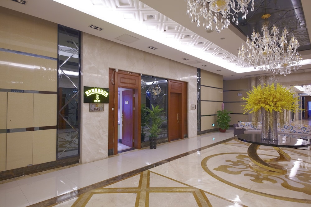 Louidon Mega Apartment Hotel of Kam Rueng Plaza Sunshine 23/77