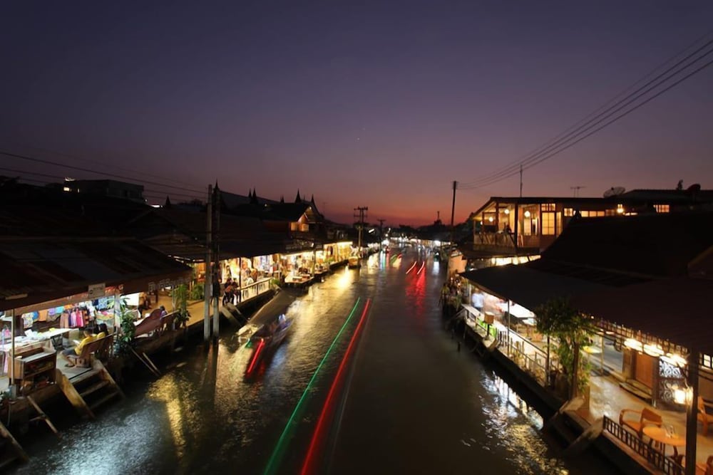Thanicha Resort Amphawa 7/72