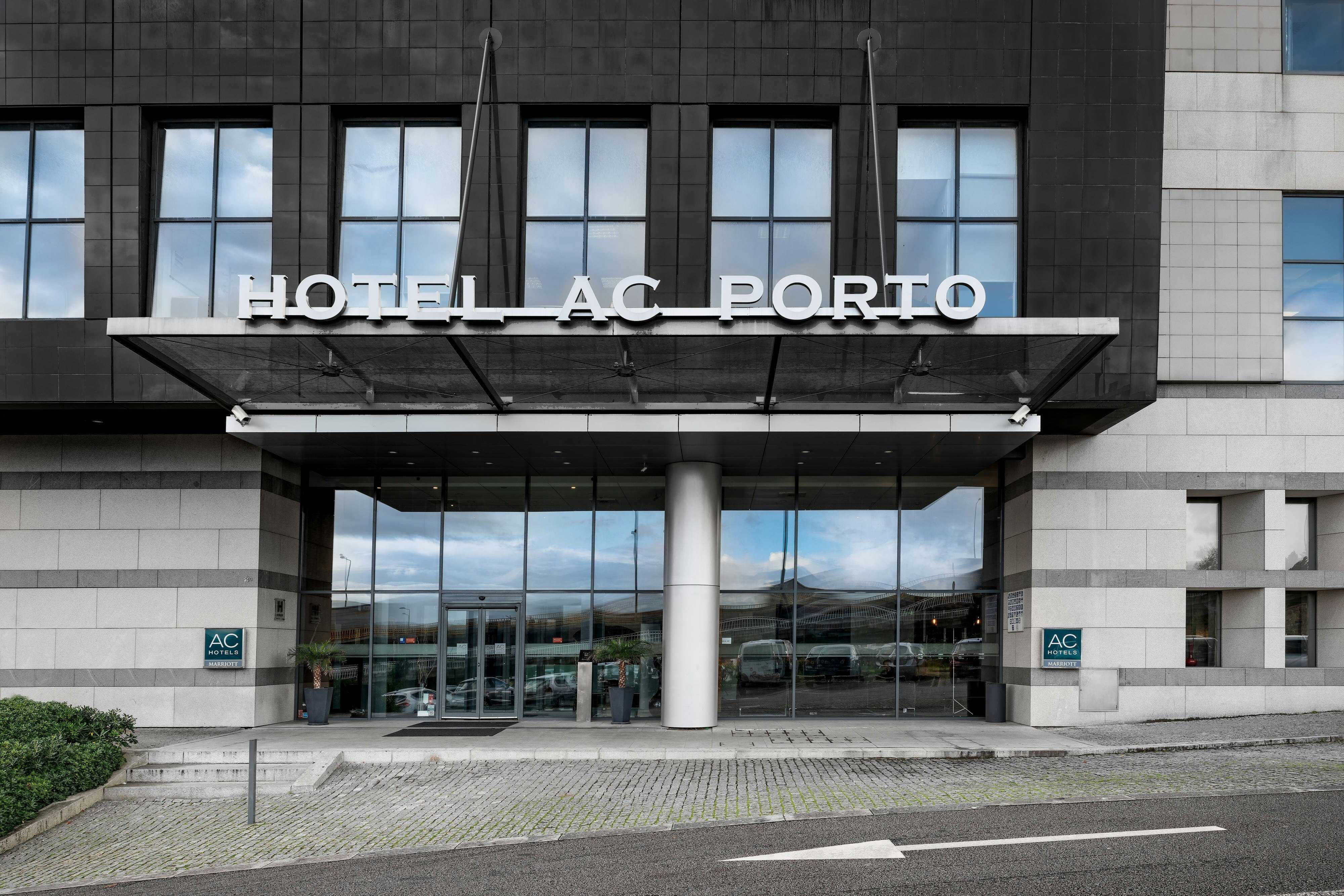 Ac Hotel Porto 2/48