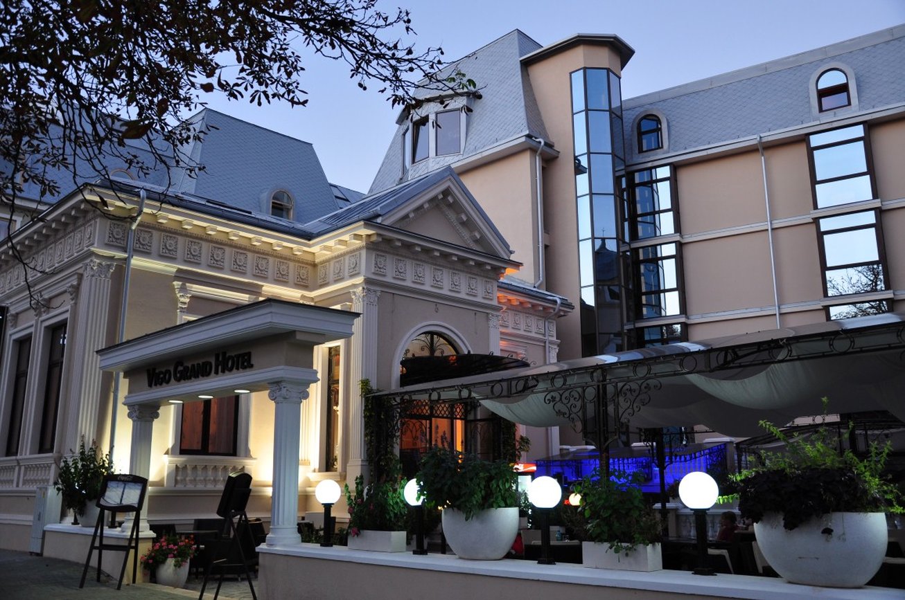VIGO GRAND HOTEL 1/36