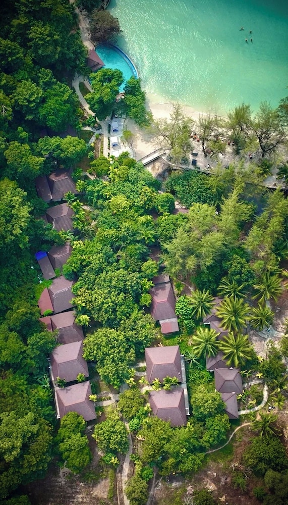 Koh Rong Hill Beach Resort 58/63