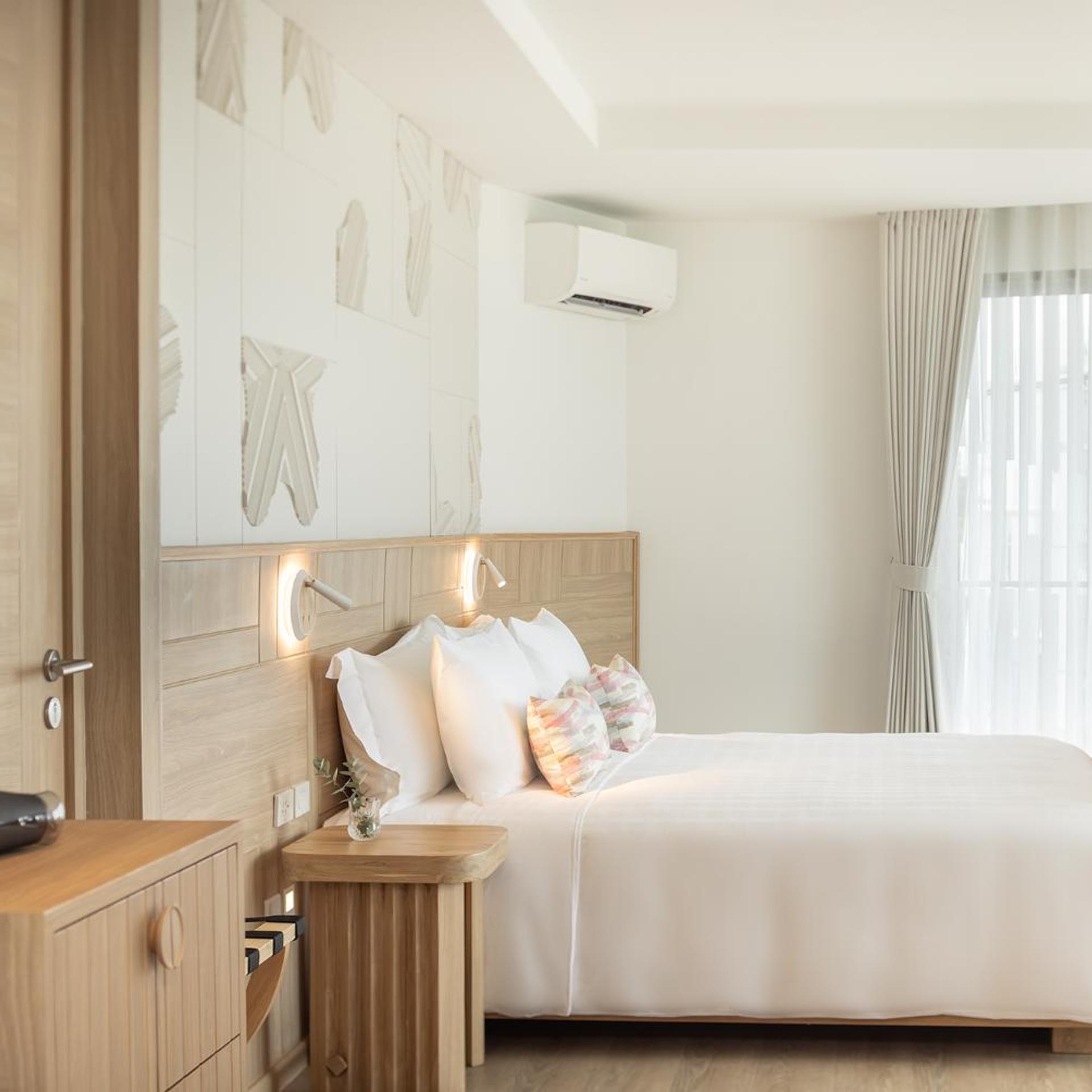 Bliss, Junior Suite, Luxury, Sea View, Bathtub