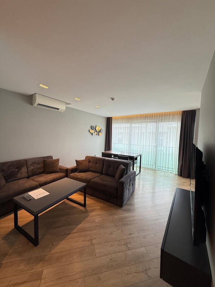 Z-Suites 32/50