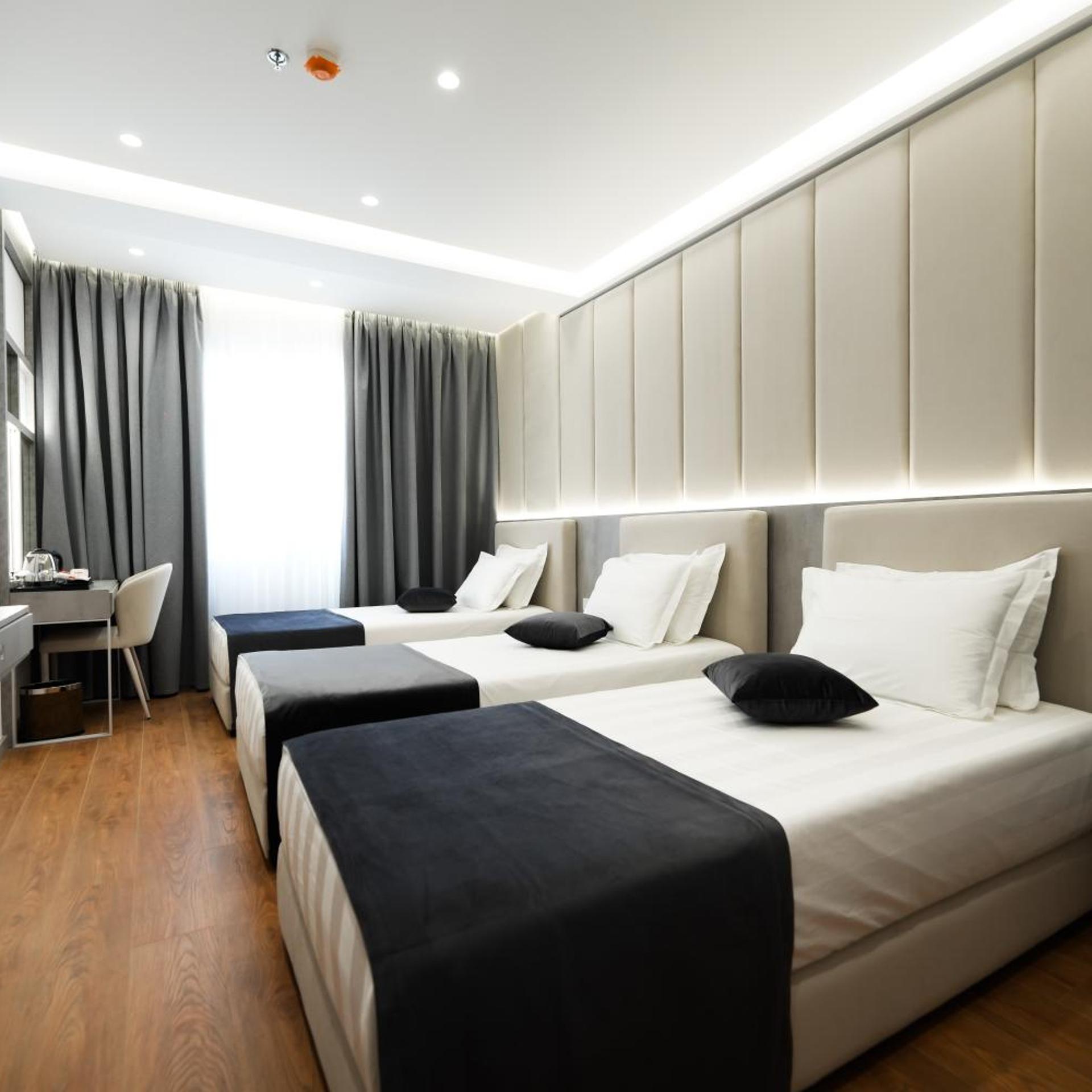 Naos Luxury Hotel 28/62