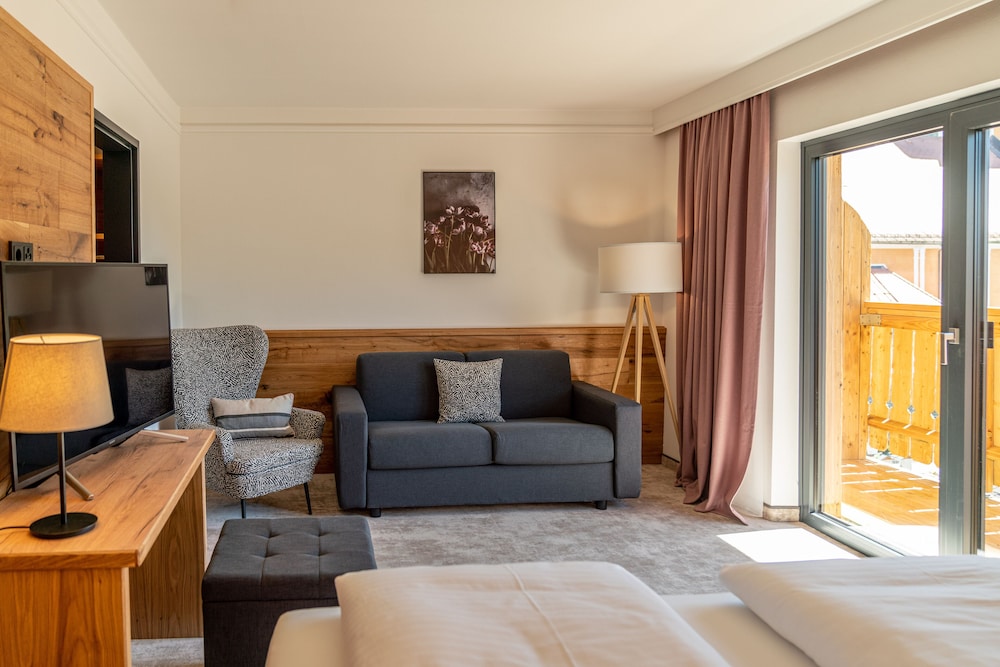 HOTEL STADTTOR 26/50