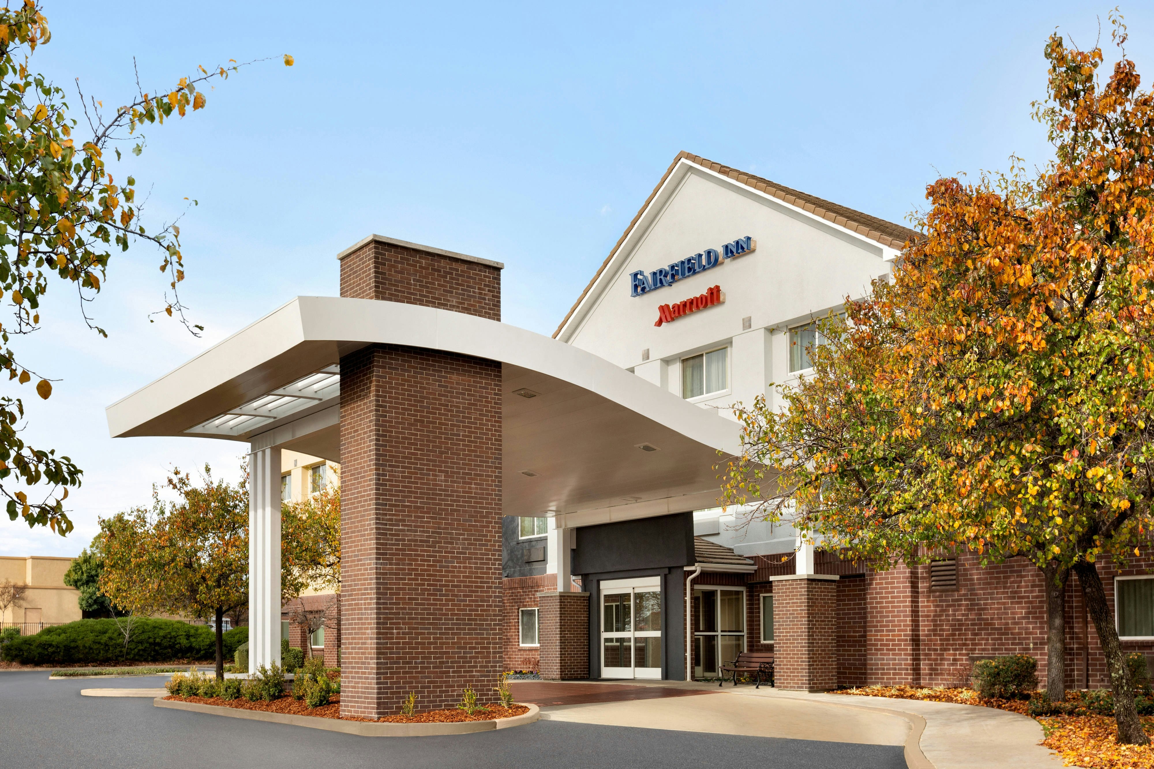 Fairfield Inn Roseville 2/35