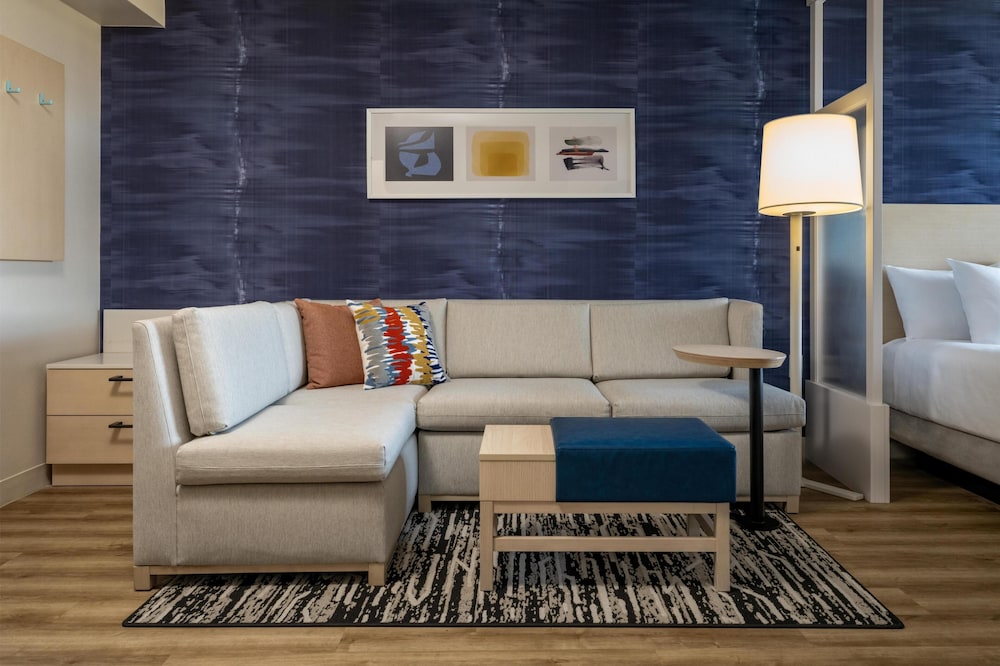 Hyatt Place Fort Lauderdale Cruise Port 23/47
