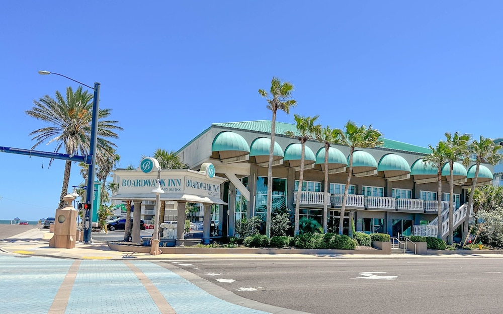 The Boardwalk Inn Suites 34/50