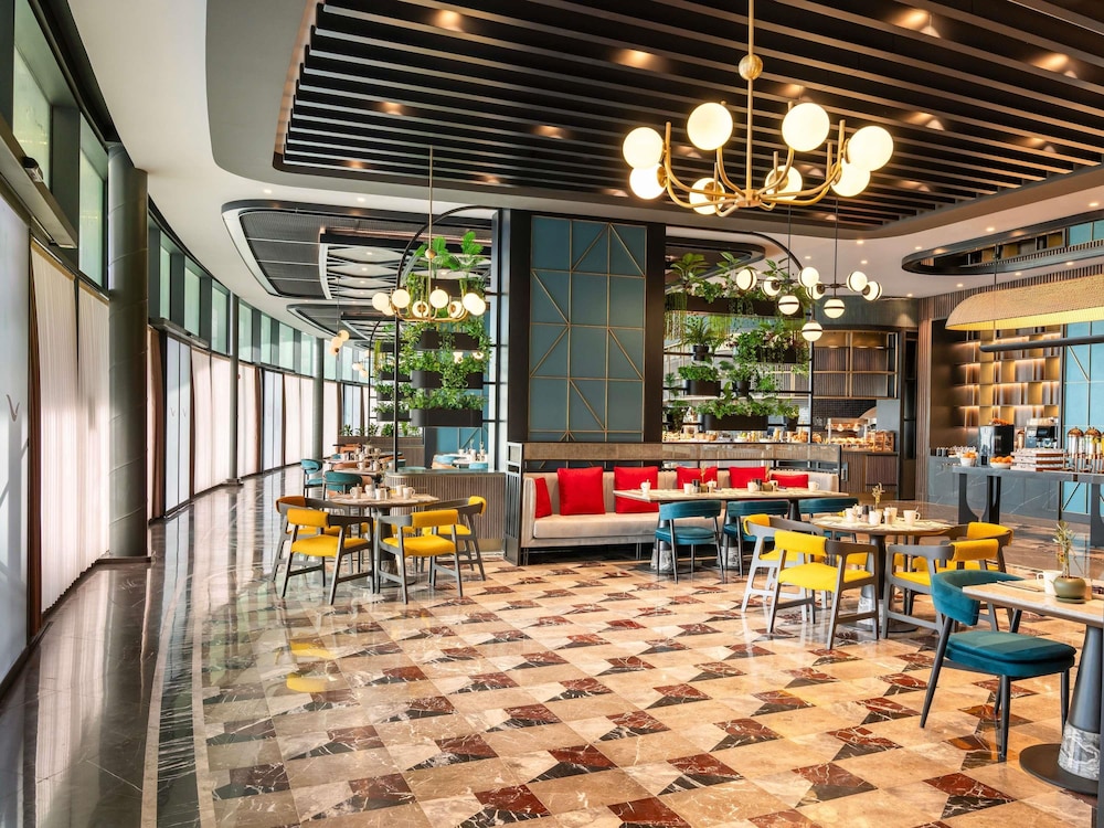 Movenpick Hotel Istanbul Marmara Sea 46/50