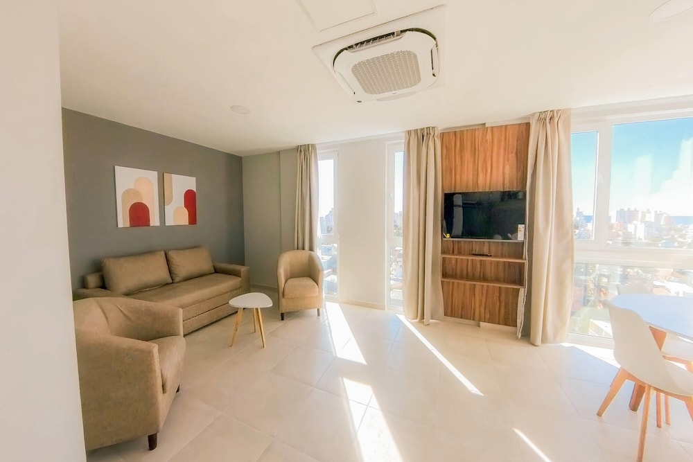Ramada Residences by Wyndham Puerto Madryn CQ Gales 35/54